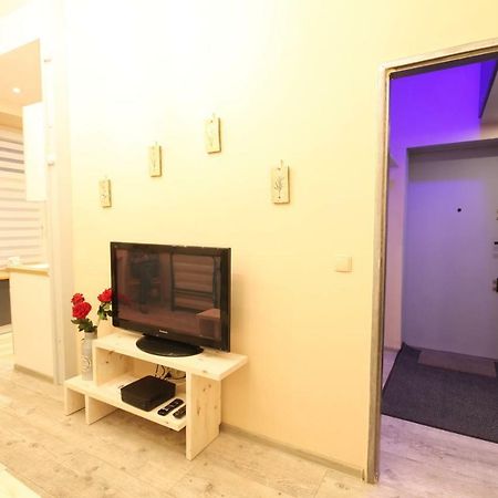 Studio Flat Grunwaldzka Up To 2Persons+1 Vratislav Exteriér fotografie