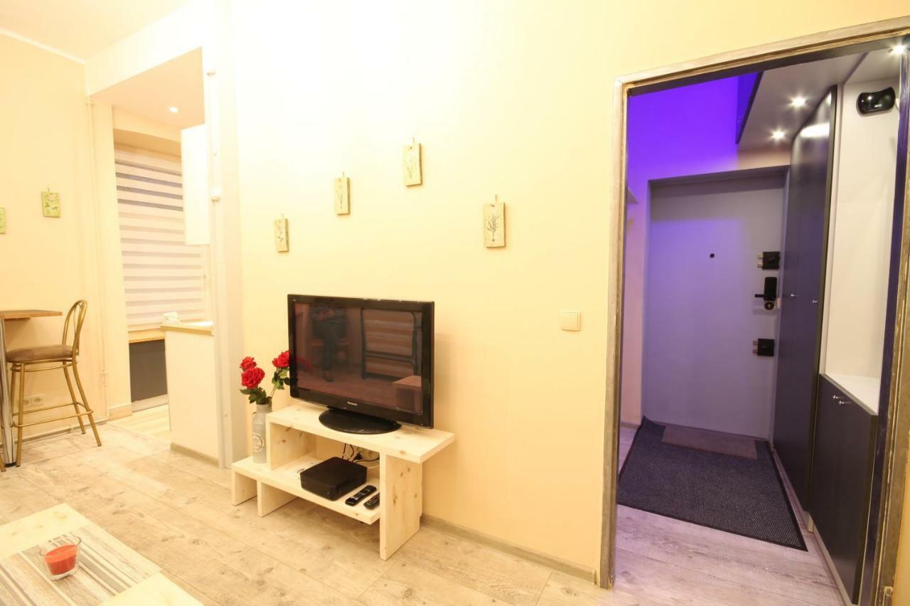 Studio Flat Grunwaldzka Up To 2Persons+1 Vratislav Exteriér fotografie