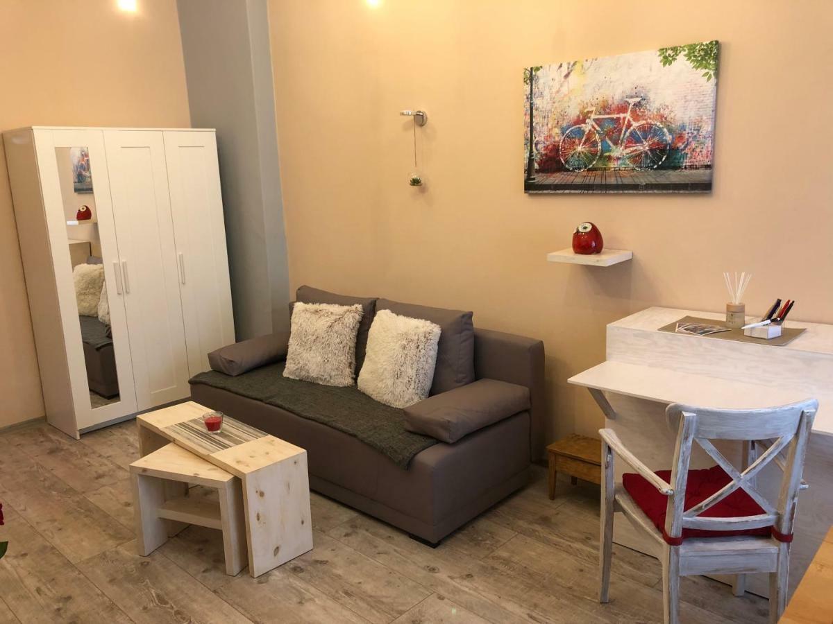 Studio Flat Grunwaldzka Up To 2Persons+1 Vratislav Exteriér fotografie